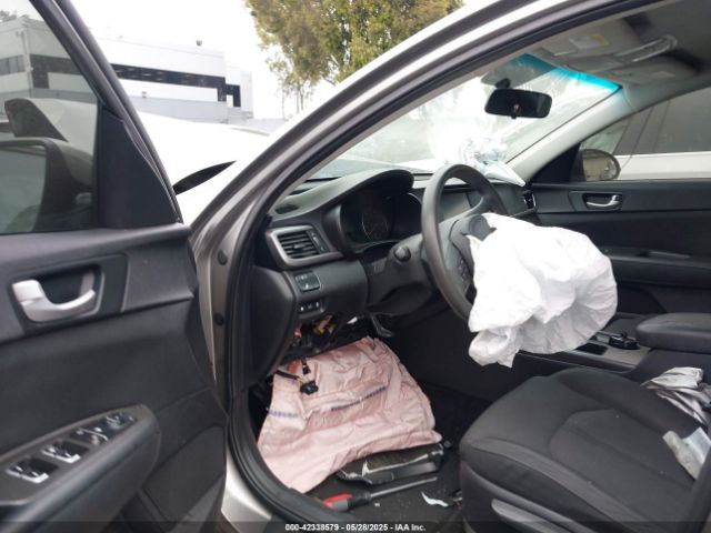 5XXGT4L31JG194203 KIA Optima Lx