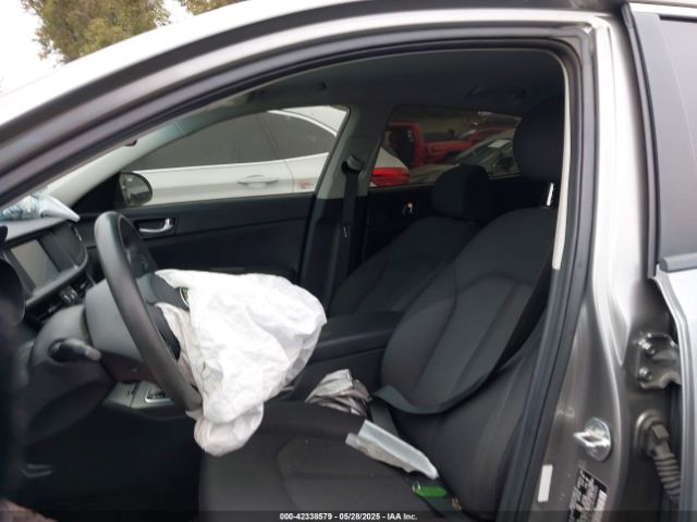 5XXGT4L31JG194203 KIA Optima Lx
