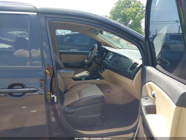 KNDMC5C12G6139497 KIA SEDONA EX