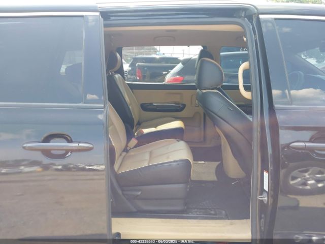 KNDMC5C12G6139497 KIA SEDONA EX