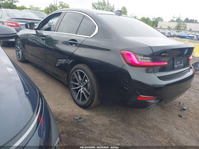 2021 BMW 330I 3MW5R7J04M8B76996 Photo 2