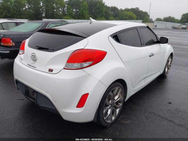 KMHTC6AD1FU222147 Hyundai Veloster Flex