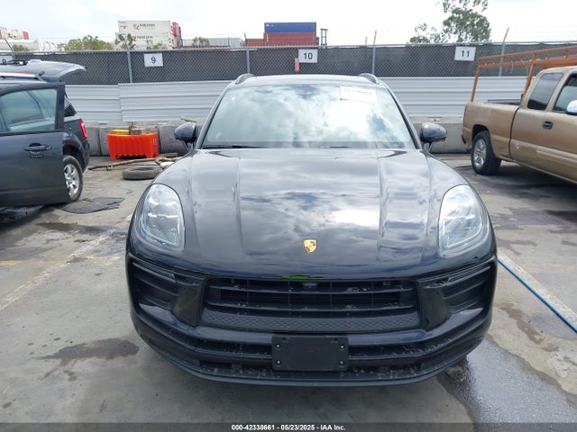 Porsche Macan 2022 WP1AA2A55NLB00378 Image 13