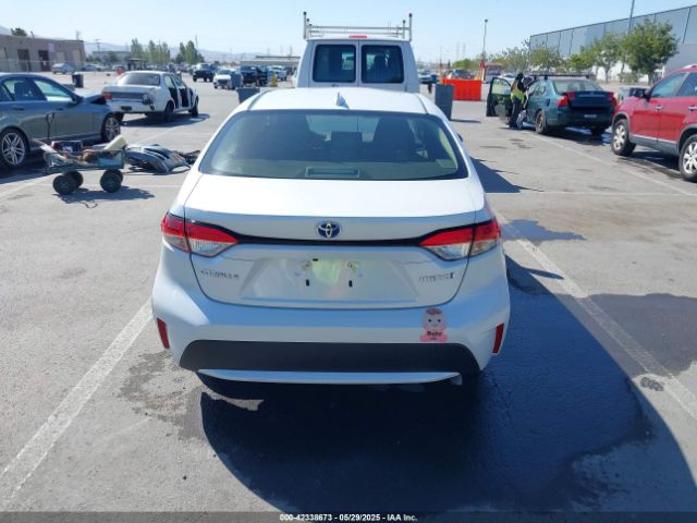 JTDEAMDE9N3002626 Toyota Corolla Hybrid Le