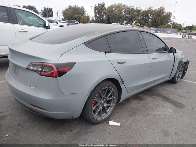 2018 TESLA MODEL 3 5YJ3E1EA5JF077617 Photo 3