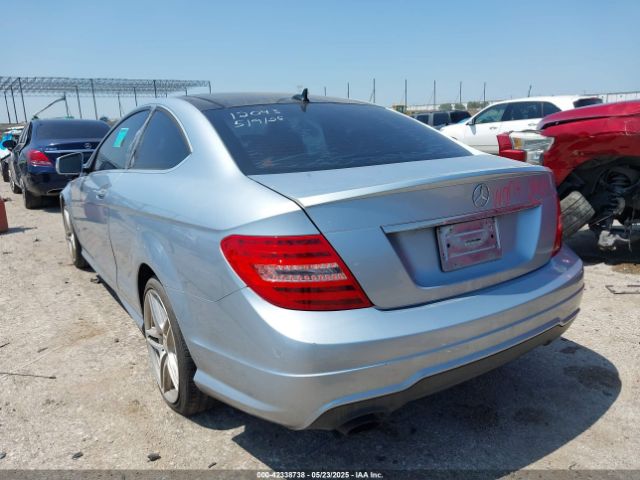 2013 MERCEDES-BENZ C 250 WDDGJ4HB1DG113838 Photo 2