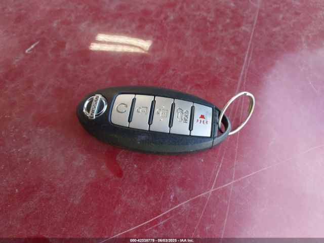 5N1AT2MV8HC796533 Nissan ROGUE SV