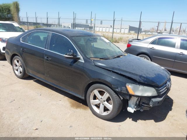 2013 VOLKSWAGEN PASSAT 1VWBP7A32DC063172