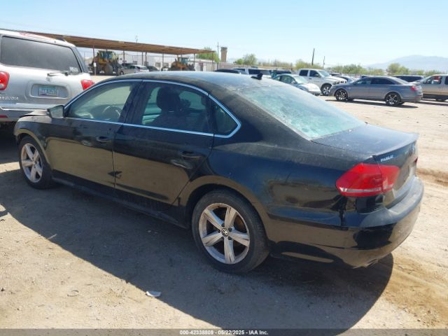 2013 VOLKSWAGEN PASSAT 1VWBP7A32DC063172 Photo 2
