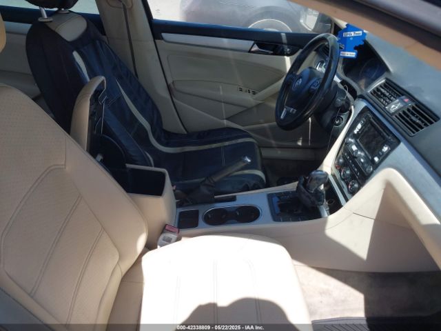 2013 VOLKSWAGEN PASSAT 1VWBP7A32DC063172 Photo 4