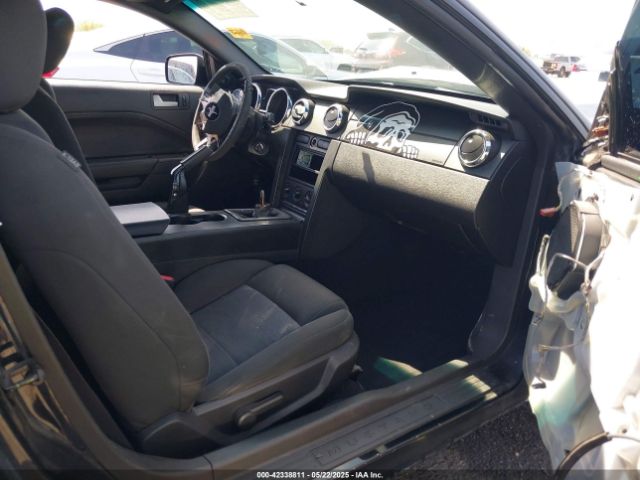 2008 FORD MUSTANG 1ZVHT80N685155989 Photo 4