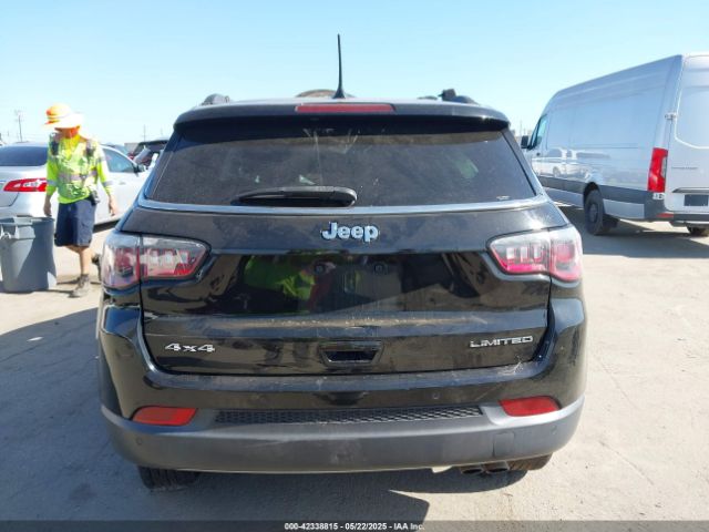 3C4NJDCB6KT653901 Jeep 2019