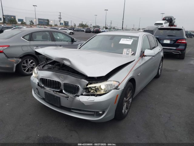 2011 BMW 528I WBAFR1C57BC746277 Photo 1