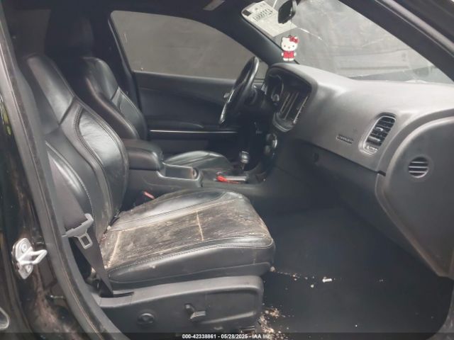 2019 DODGE CHARGER 2C3CDXBG9KH709923 Photo 4