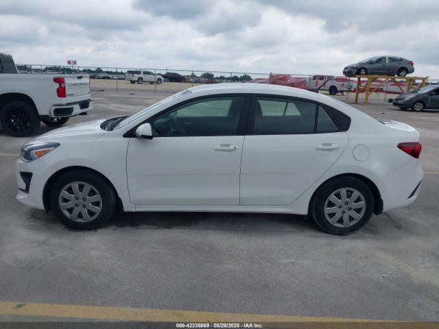 3KPA24AD7NE445163 KIA RIO LX