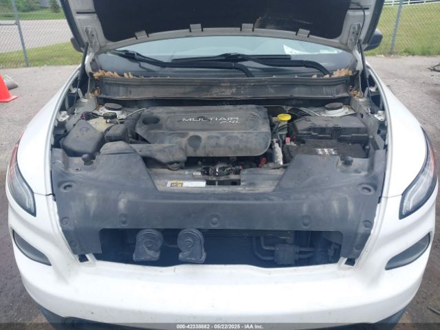 2016 JEEP CHEROKEE 1C4PJMAB4GW367655 Photo 9