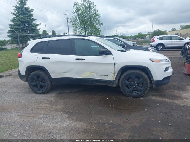 Jeep Cherokee Altitude 2016 1C4PJMAB4GW367655 Image 13