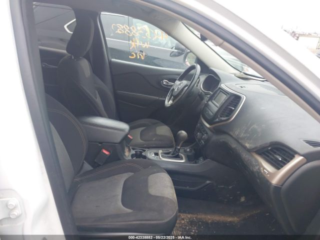 2016 JEEP CHEROKEE 1C4PJMAB4GW367655 Photo 4