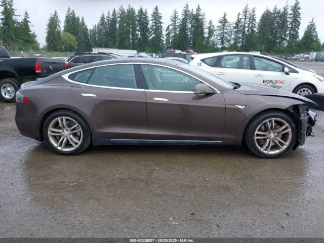 5YJSA1H17EFP37388 Tesla Model S P85