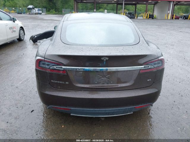 5YJSA1H17EFP37388 Tesla Model S P85