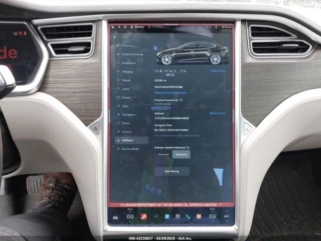 5YJSA1H17EFP37388 Tesla Model S P85