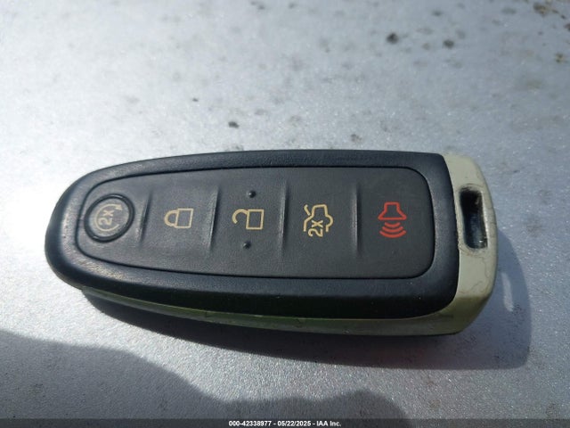1FADP3J20GL238914 Ford 2016