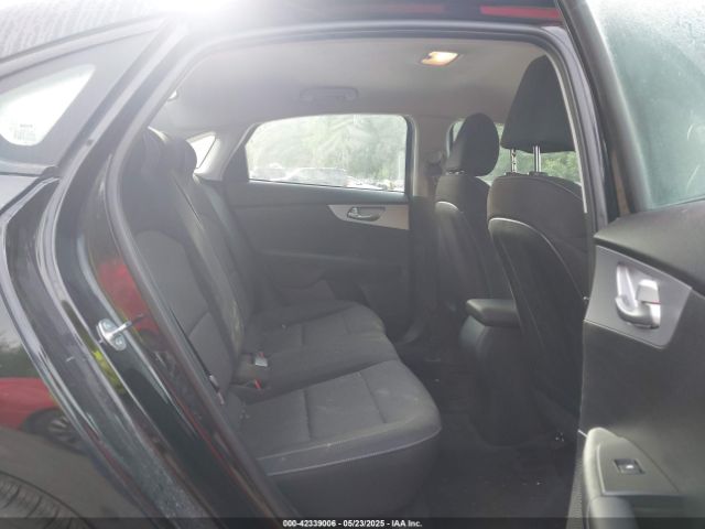 3KPF24AD5RE750480 KIA Forte Lxs