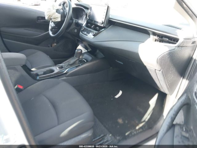 5YFEPMAEXNP318580 Toyota COROLLA LE