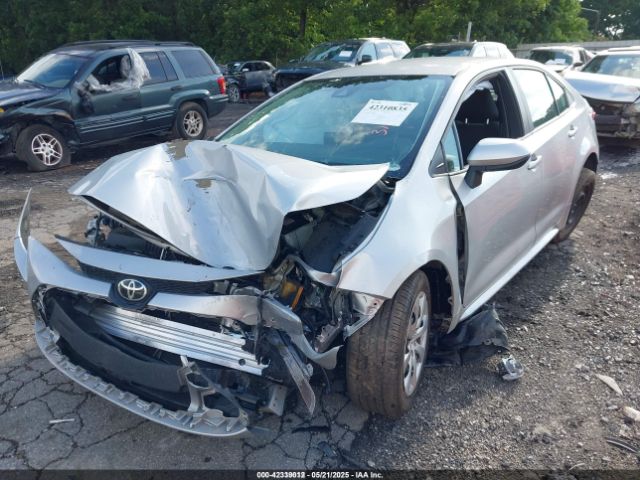 5YFEPMAEXNP318580 Toyota COROLLA LE