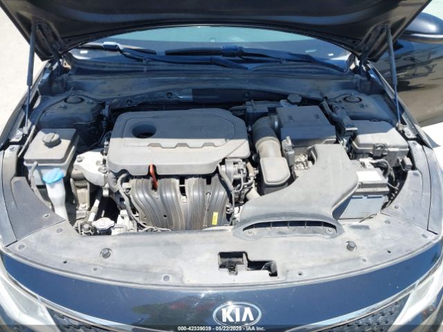 5XXGT4L32JG215768 KIA Optima Lx