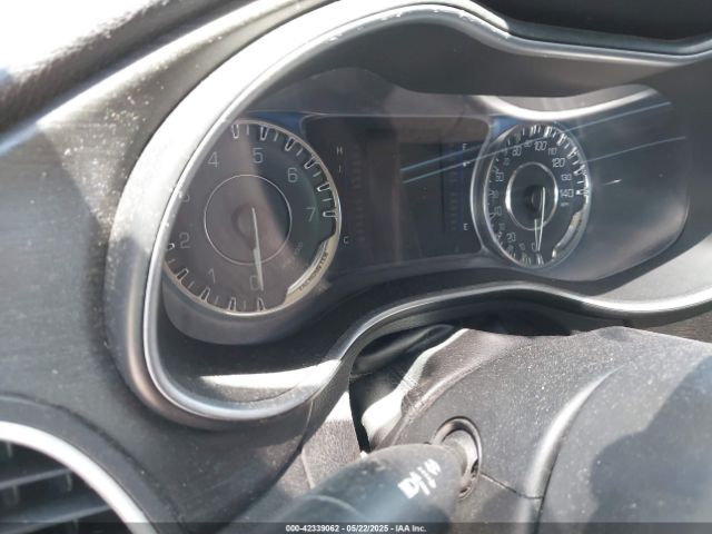 2015 CHRYSLER 200 1C3CCCAB4FN706166 Photo 6