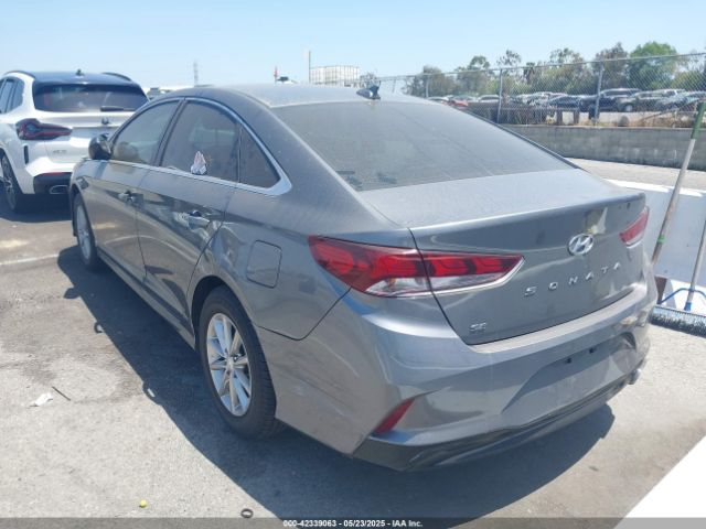 2019 HYUNDAI SONATA 5NPE24AF5KH792808 Photo 2