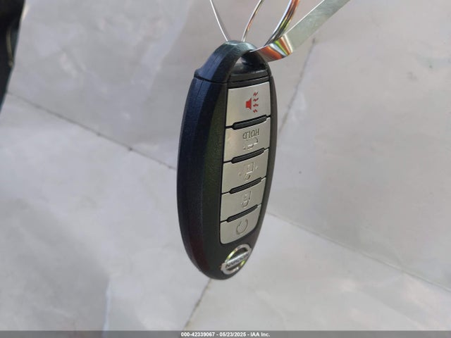 1N4AL3AP9HN325033 Nissan 2017