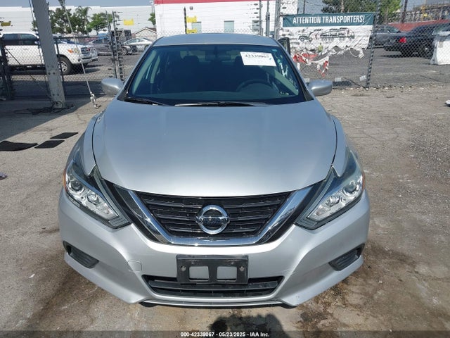 1N4AL3AP9HN325033 Nissan 2017