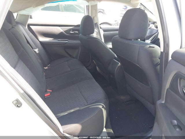 1N4AL3AP9HN325033 Nissan 2017