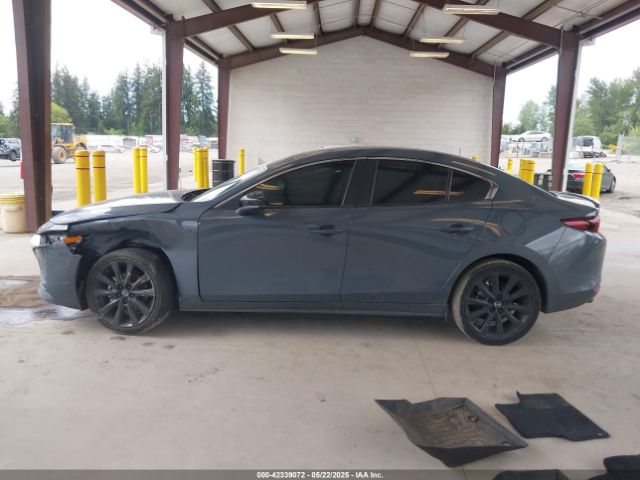 3MZBPBCM9PM365909 Mazda Mazda3 2.5 S Carbon Edition