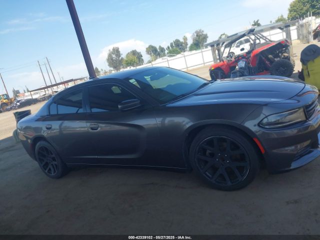 2C3CDXHG4FH844272 Dodge 2015