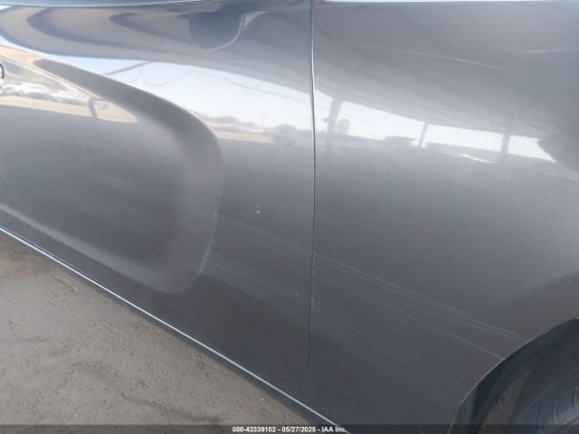 2C3CDXHG4FH844272 Dodge 2015