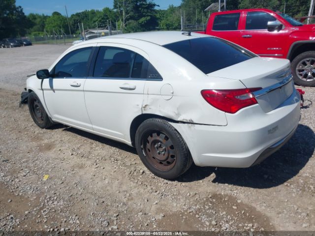 2013 CHRYSLER 200 1C3CCBAG3DN728145 Photo 2