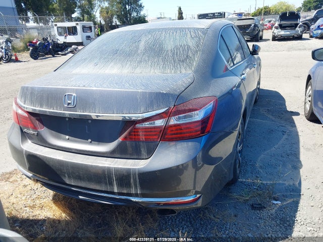 1HGCR2F32GA063784 Honda k24w1