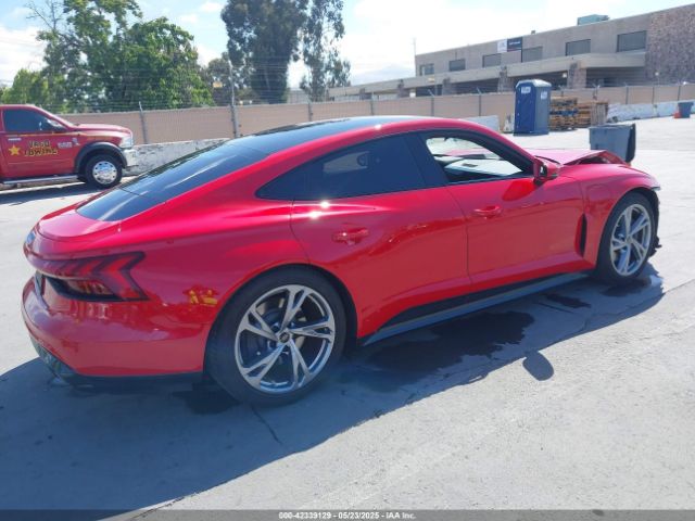2024 AUDI E-TRON GT WAUFJBFW2R7000954 Photo 3
