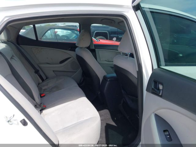 5XXGM4A72FG514266 KIA Optima Lx
