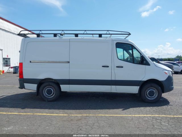 WD3PF0CD2KP035073 Mercedes-Benz Sprinter 2500 High Roof V6/standard Roof V6