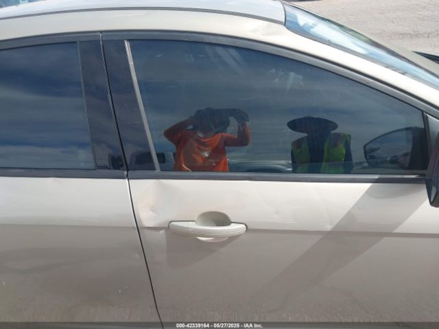 1FADP3F20GL282582 Ford FOCUS SE