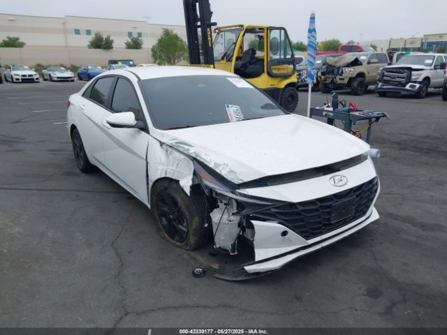 KMHLM4AJXPU077943 Hyundai Elantra Hybrid Blue