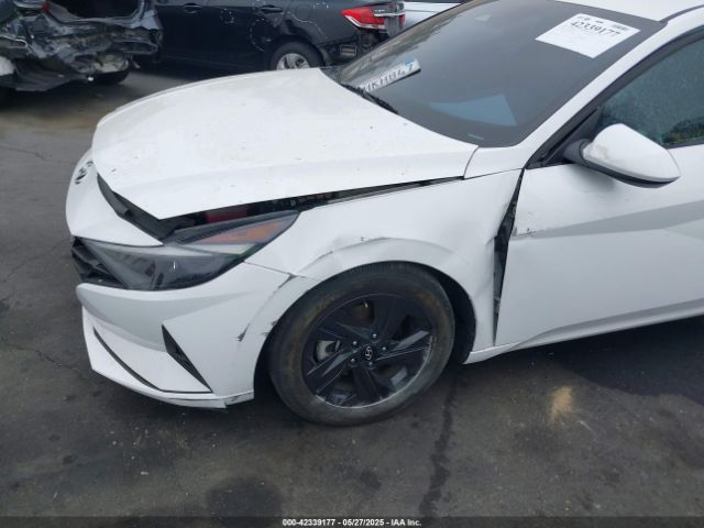 KMHLM4AJXPU077943 Hyundai Elantra Hybrid Blue