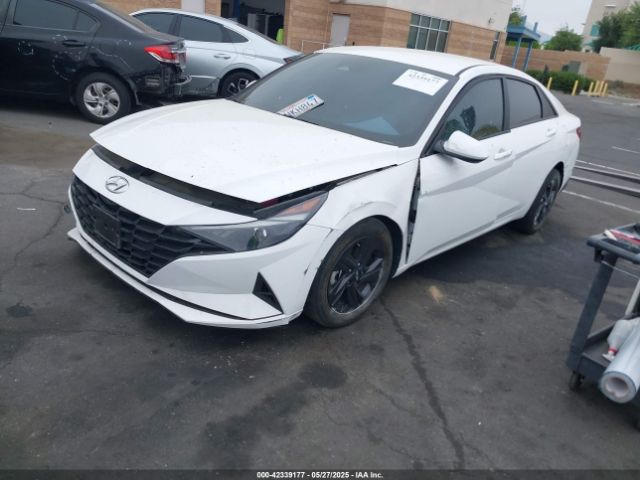 KMHLM4AJXPU077943 Hyundai Elantra Hybrid Blue