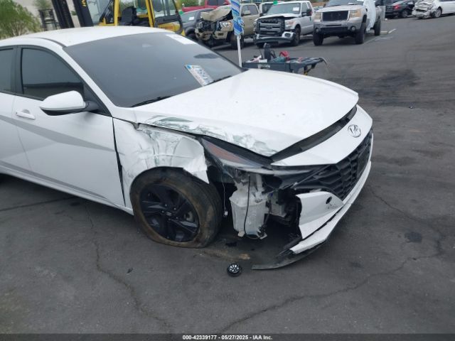 KMHLM4AJXPU077943 Hyundai Elantra Hybrid Blue