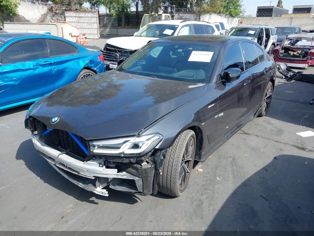BMW 2021 2021 WBA53BJ02MWX10749 Image 2
