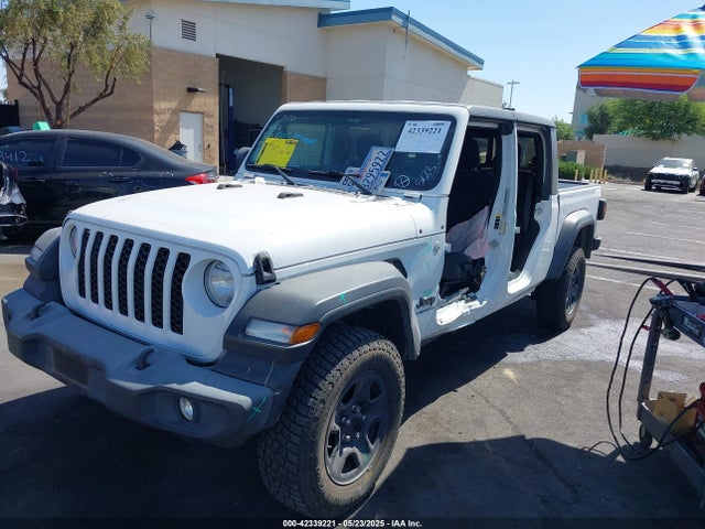 1C6HJTAGXLL197315 Jeep 2020